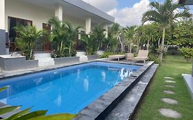 Dega Gardens