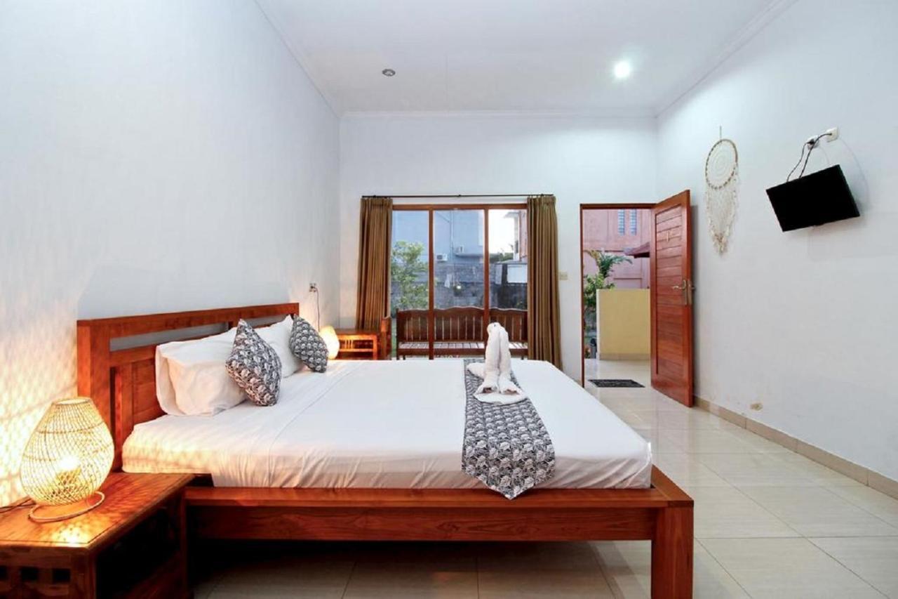Dega Gardens Hotel Canggu  Exterior photo
