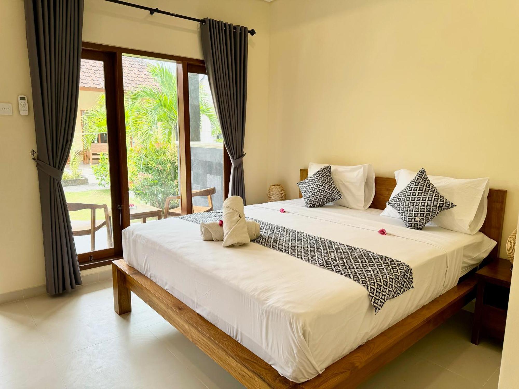 Dega Gardens Hotel Canggu  Exterior photo