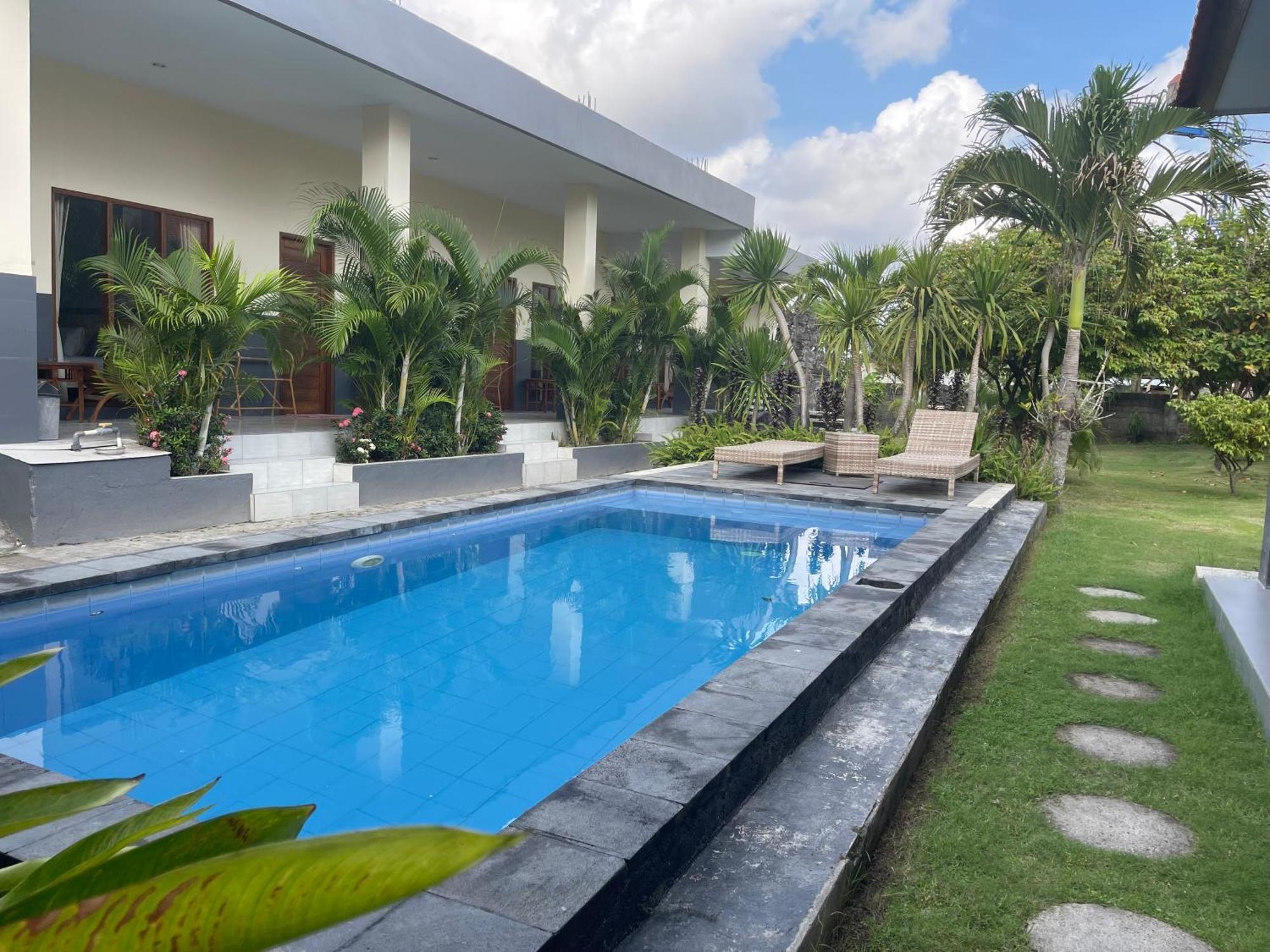 Dega Gardens Hotel Canggu  Exterior photo