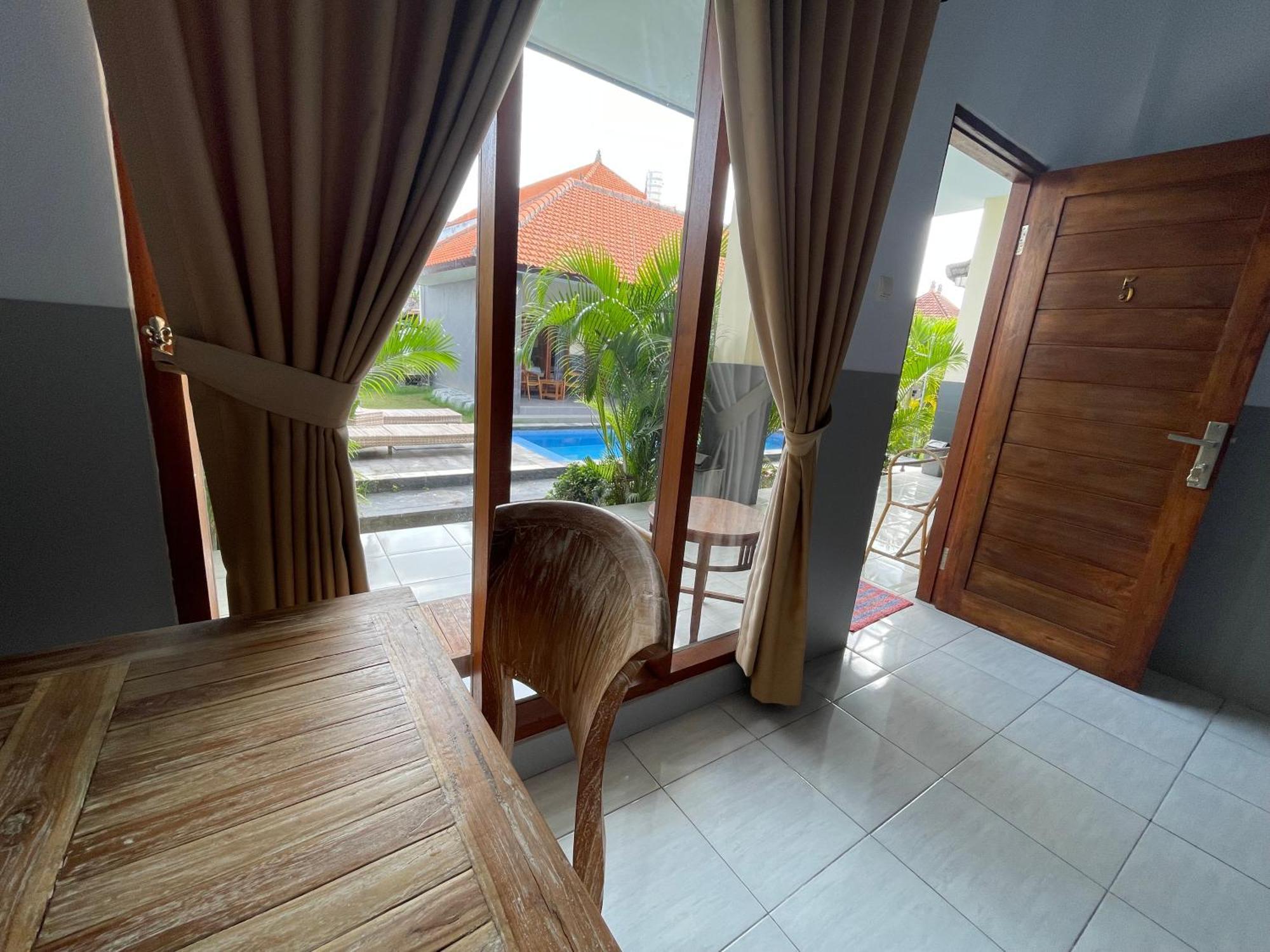 Dega Gardens Hotel Canggu  Exterior photo